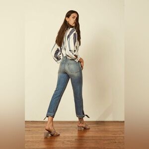 Midrise Jeans with Bow detailing              Brand: Boyish